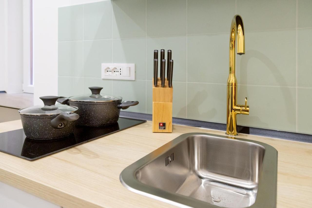 Lovely&tiny Pied-à-terre in the City center Trieste Esterno foto